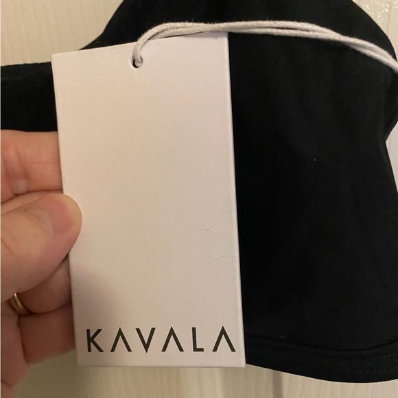 NWT Kavala Collective Black Vanua Top Size Small - Picture 8 of 11